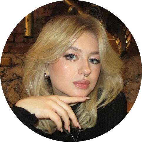 Ярослава Дегтярёва — певица